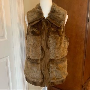 Rachel Zoe RLZ brown faux fur vest M